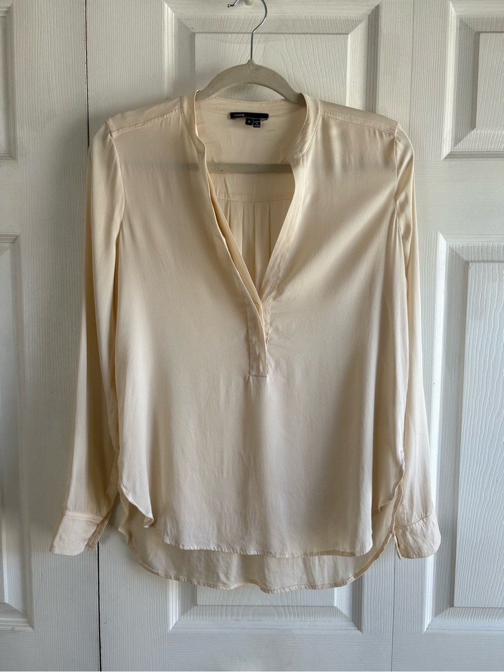 Vince Cream Silk Sheer Blouse Long Sleeve 2 Preppy Academia Career Office‎ Chic